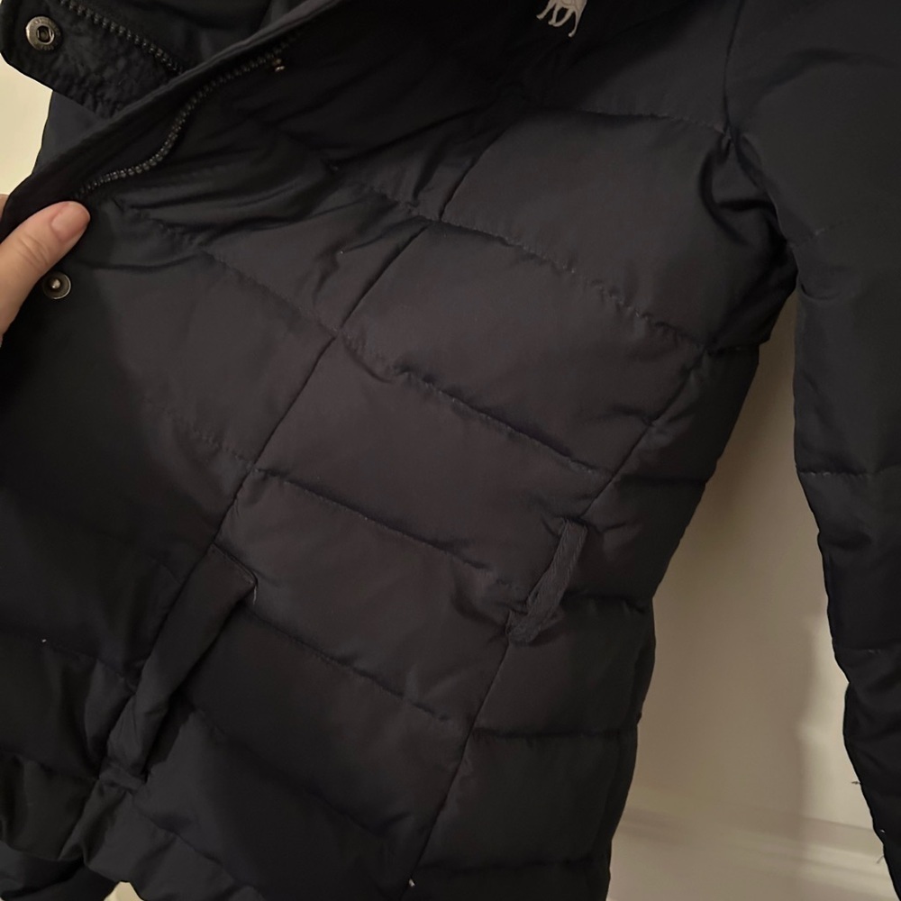 Abercrombie & Fitch Navy Puffer Coat - Picture 6 of 6
